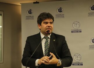Eduardo Carneiro revela chegada de deputados de oposição à base de Lucas
