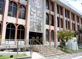 ALPB aprova projeto que auxilia retorno de pessoas em situação de rua ao estado de origem