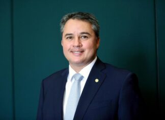 Efraim fala sobre ida ao PL e possível encontro com Bolsonaro na Papudinha