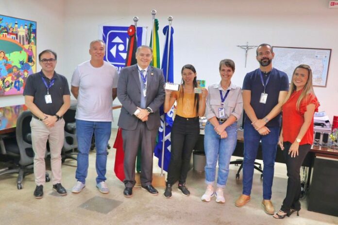 5b49d865-dc28-43f3-b5d8-f76a741054e1