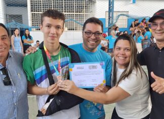 Aluno de escola municipal de Santa Terezinha é Medalha de Bronze na Olimpíada Brasileira de Matemática das Escolas Públicas