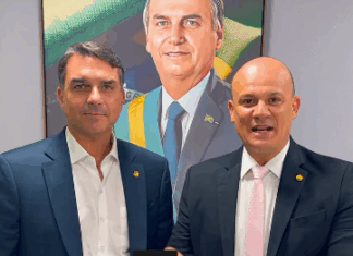 Flávio Bolsonaro confirma presença em evento do PL, em João Pessoa
