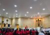 Paróquia Santa Teresinha celebra 16 anos de história com missa presidida por Dom Eraldo e Crisma de adultos
