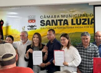 Prefeita de São José do Bonfim assina Termo de Adesão ao Garantia-Safra 2026/2027
